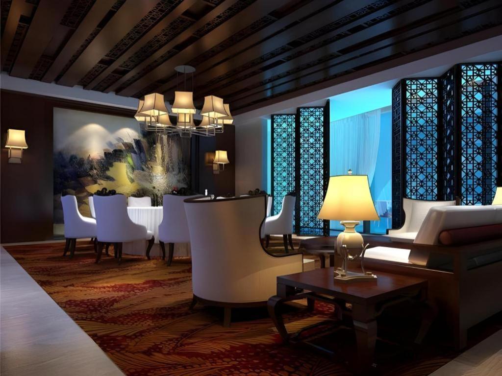 Wyndham Garden Hotel Lingshui  Exterior foto