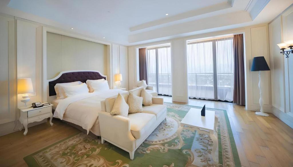 Wyndham Garden Hotel Lingshui  Exterior foto